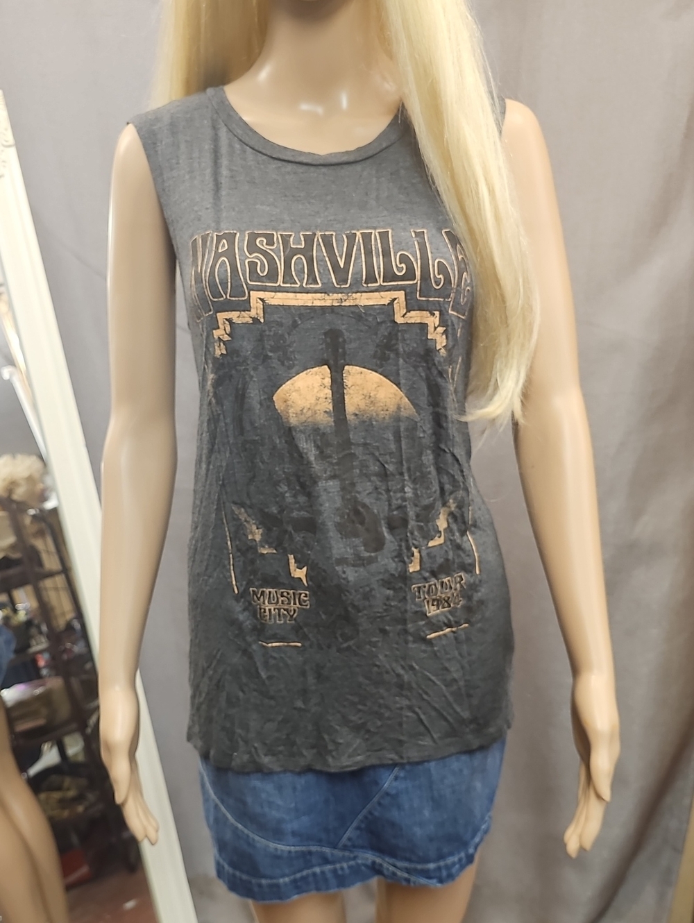 Zutter Nashville Graphic Muscle Tee - Black with Gold Print